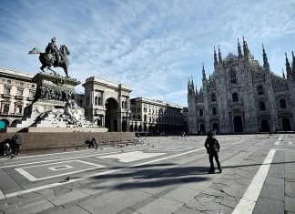 Quảng trường Duomo ở Milan ngày 10/3, sau khi chính phủ Italy phong toả đất nước. Ảnh: Reuters