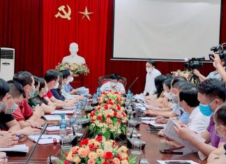 Rạng sáng 14/6, Ban Chỉ đạo phòng chống dịch tỉnh Nghệ An tiến hành họp khẩn.