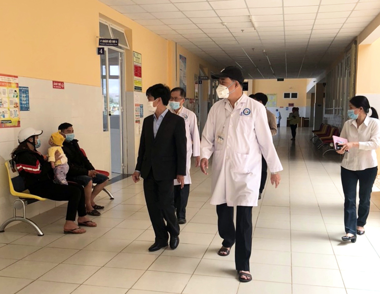 Bệnh viện Nhi Lâm Đồng tạm dừng khám, chữa bệnh để tập trung điều trị bệnh nhân Covid-19