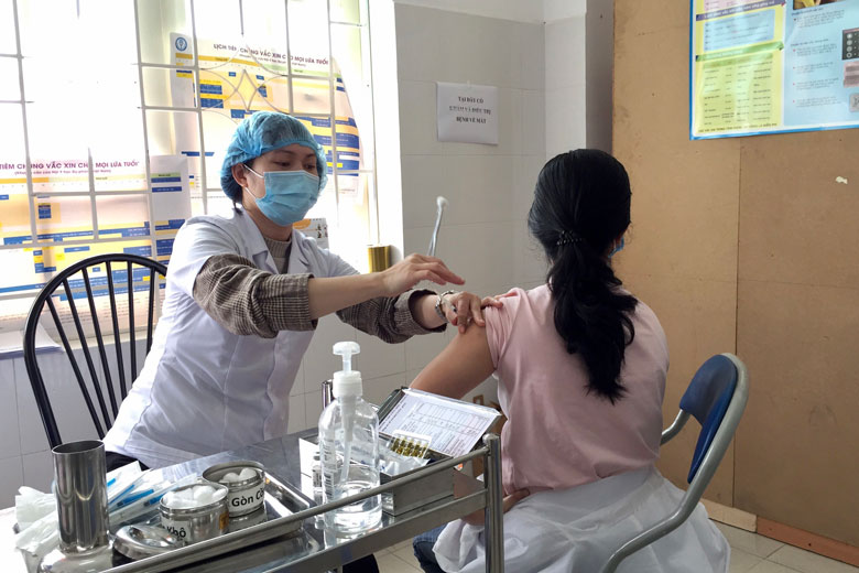 Lâm Đồng: Phân bổ 200 ngàn liều vắc xin phòng Covid-19 đợt 15