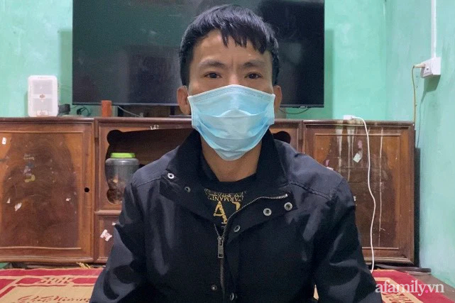 Anh Đỗ Hữu Trung (38 tuổi, trú xã Canh Nậu, bố bé gái).
